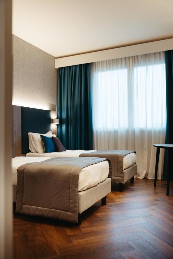 Hotel Motel Prestige Grugliasco Dış mekan fotoğraf